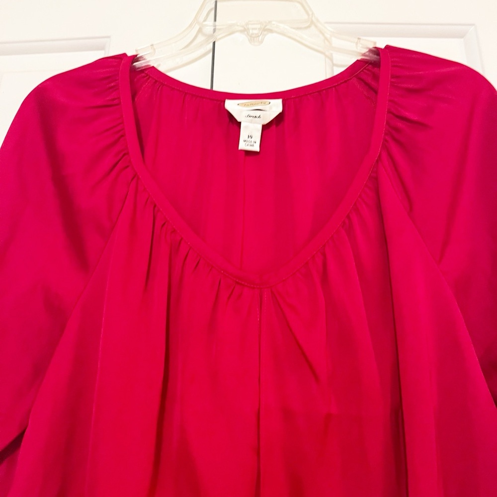 Talbots 100% Silk Vibrant V-Neck Red Blouse with ruched collar long sleeves. 10 - Picture 4 of 14